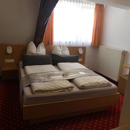 Hotel Traube Sigmaringen Esterno foto