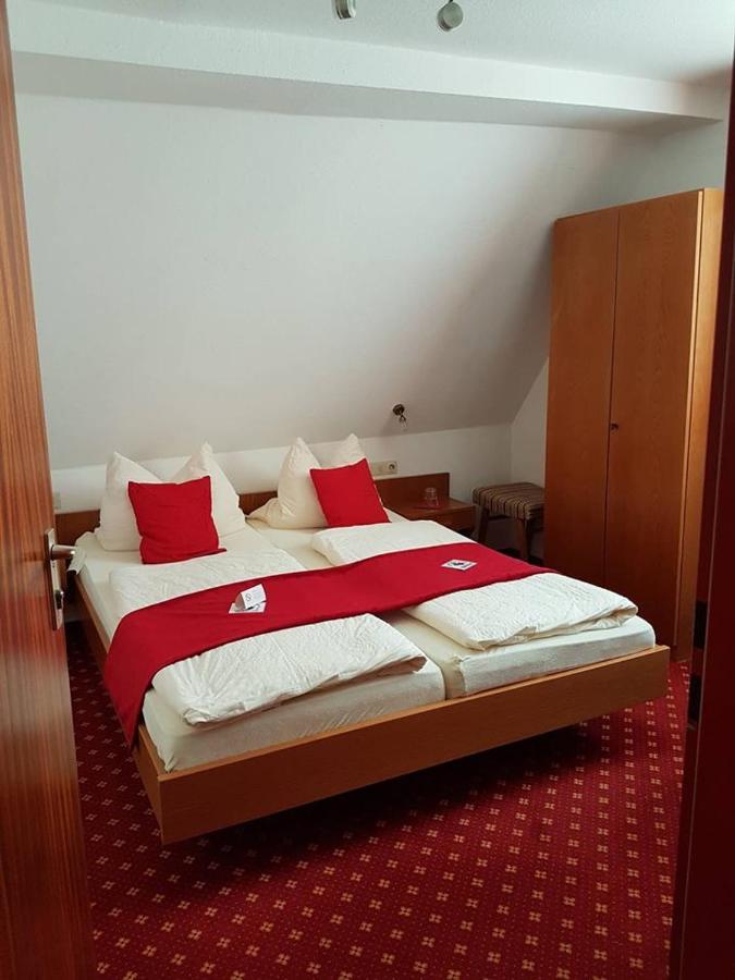 Hotel Traube Sigmaringen Esterno foto